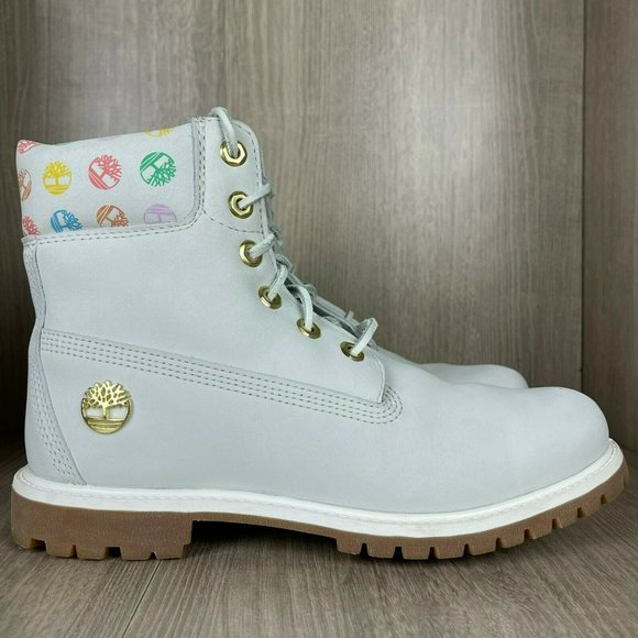 Timberland Shoes - Timberland Signature Logo Lace Up Snow Boots 9.5